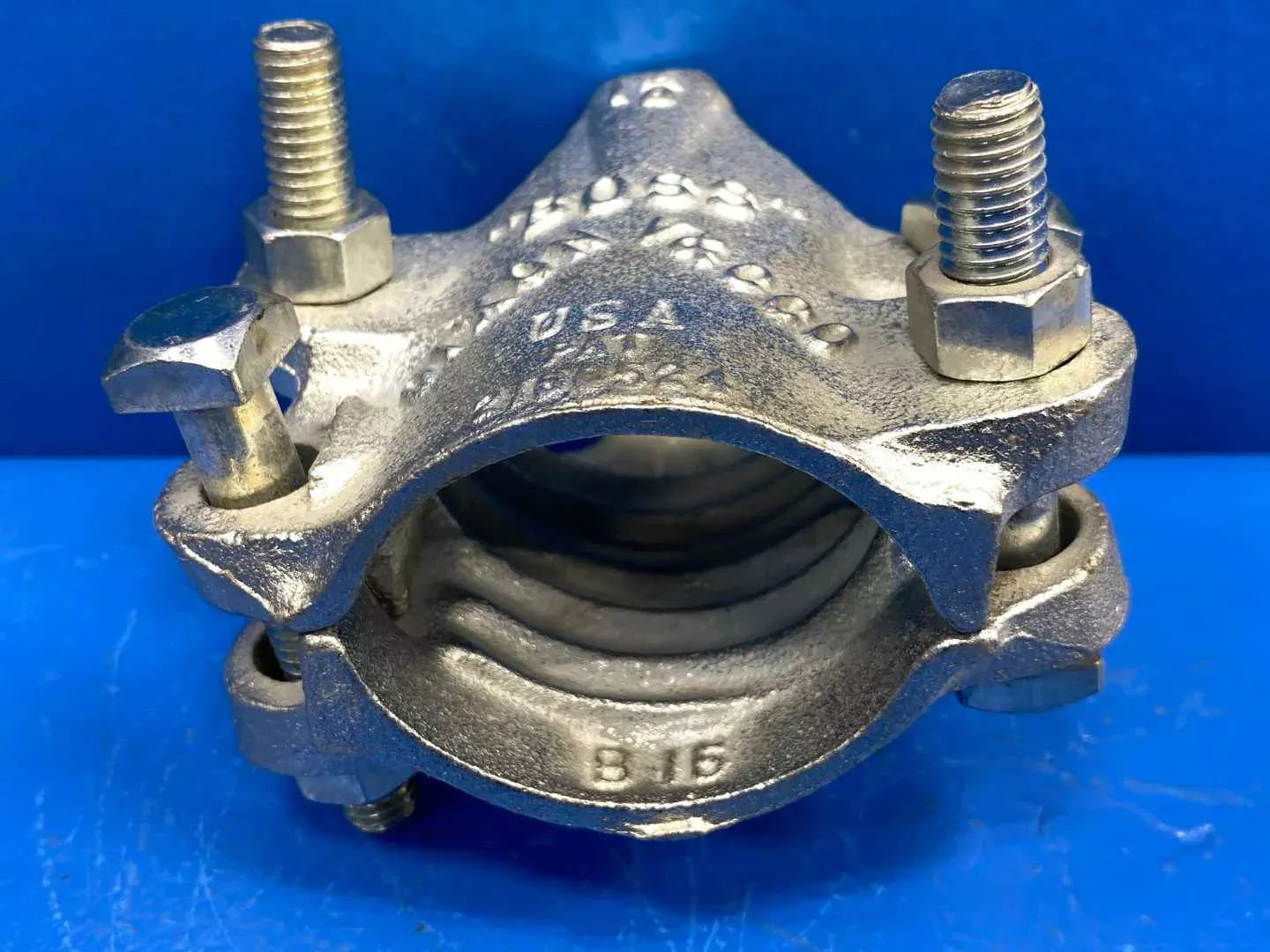 1-1/8 Boss/Dixon 4 Bolt Type Clamp B15