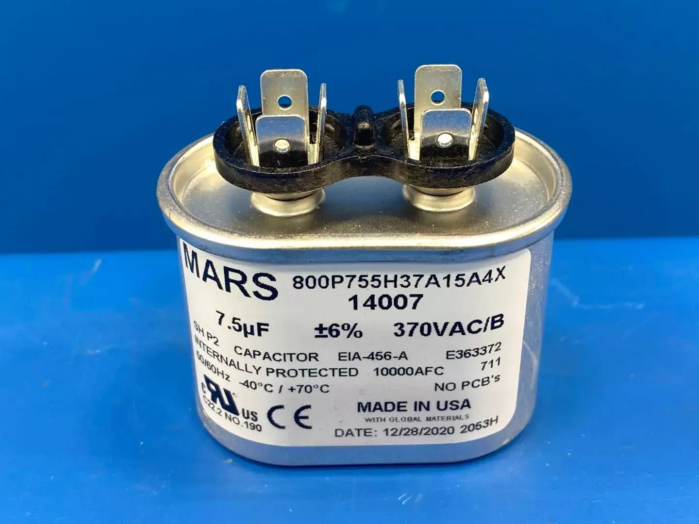 7.5 MFD 370V Oval Motor Run Capacitor Mars 14007