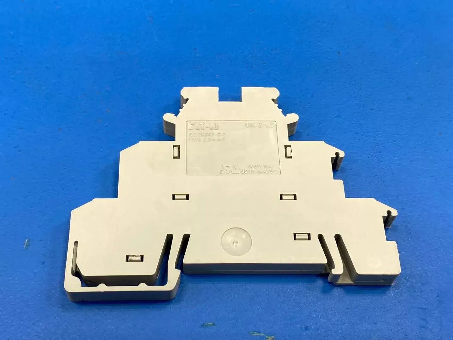 Eaton XB3UKF25 Terminal Block, 300/250VAC, 15/30A, 30-14AWG (box of 50)