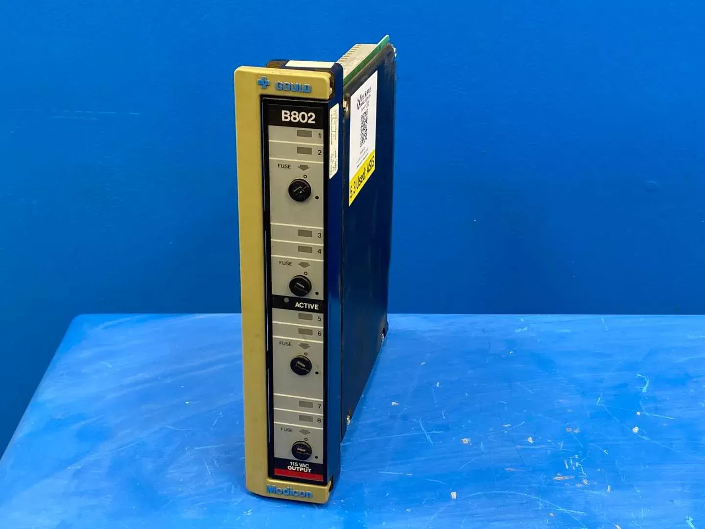 Gould AS-B802-008 Modicon 800IO 115V OUT 8PT