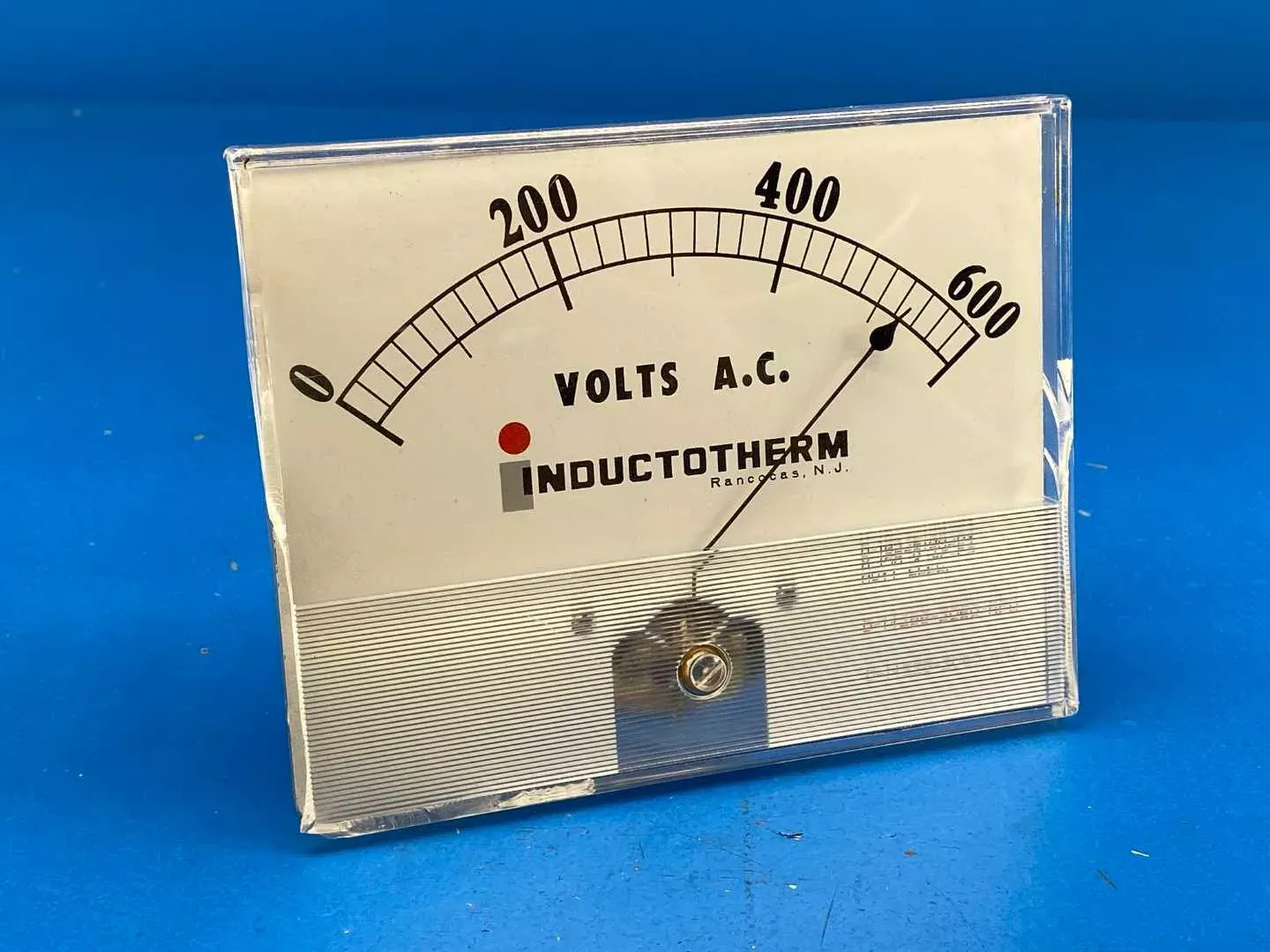 Inductotherm 153-1061 0-600 Volts A.C. Meter