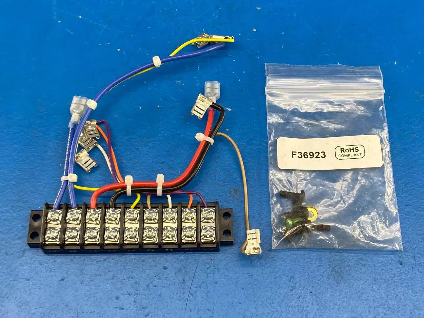 KB Electronics P011785 SC-9883 ()