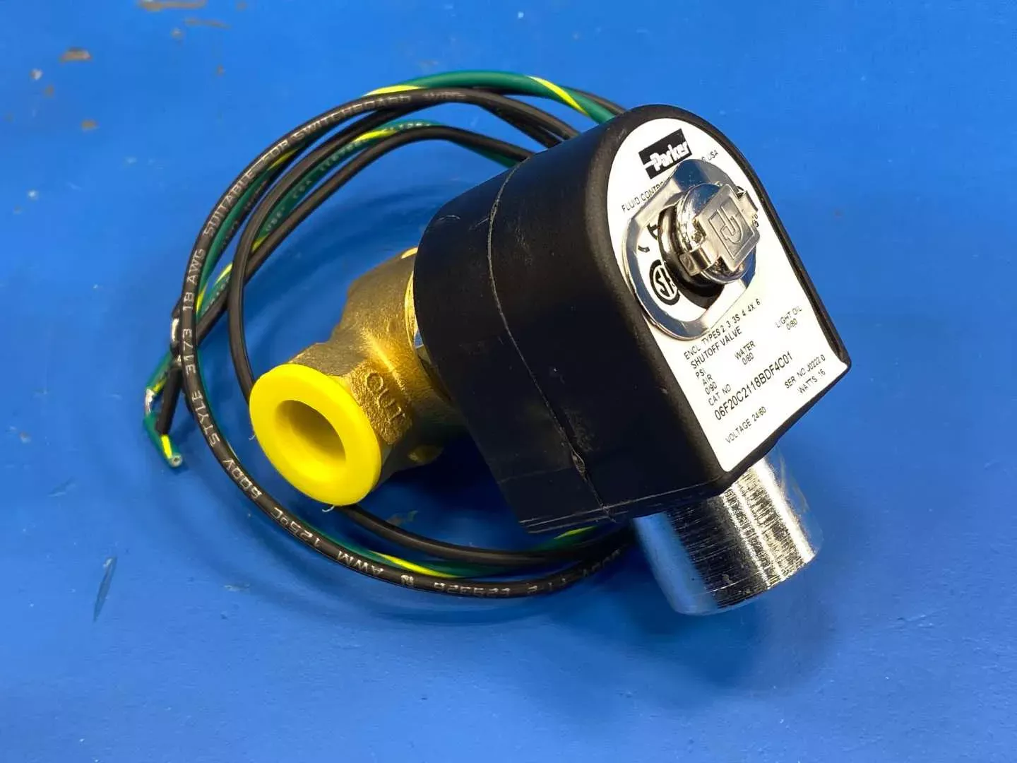 Parker 06F20C2118BDF4C01 Gold Ring Complete Solenoid Valve 2-Way Normally Closed 3/8" NPT 9/32" Orifice 24V 60Hz 16W